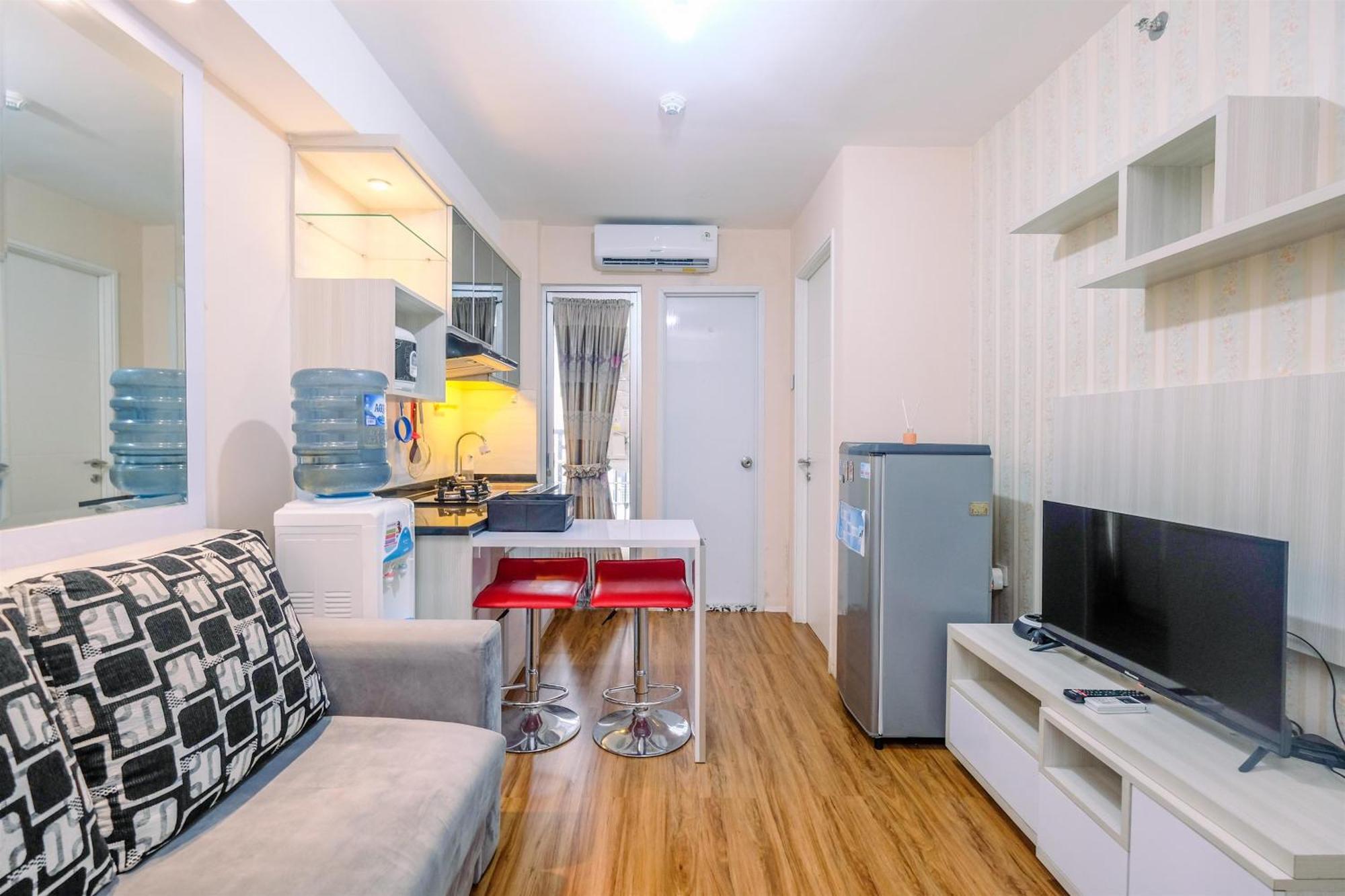 Beautiful 2br Bassura Next To Bassura Mall By Travelio Apartment