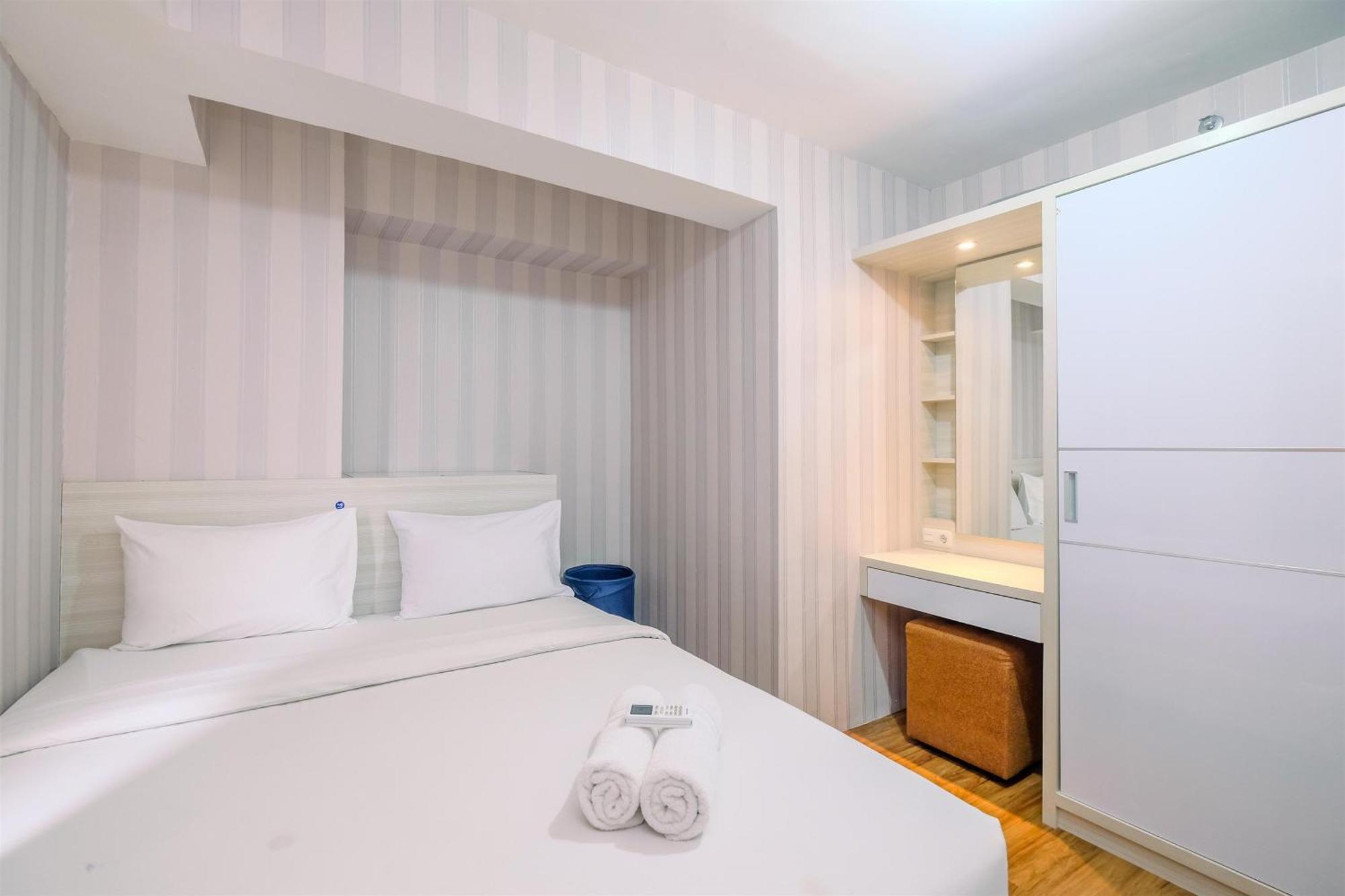 Beautiful 2br Bassura Next To Bassura Mall By Travelio Apartment *